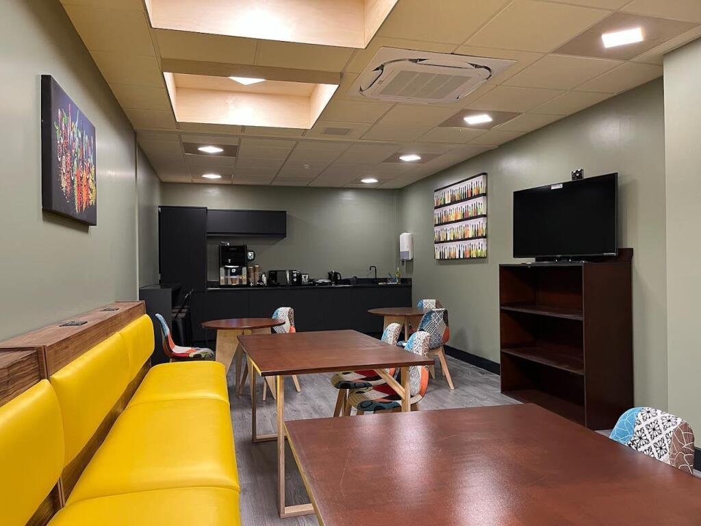 coffee shop.jpg