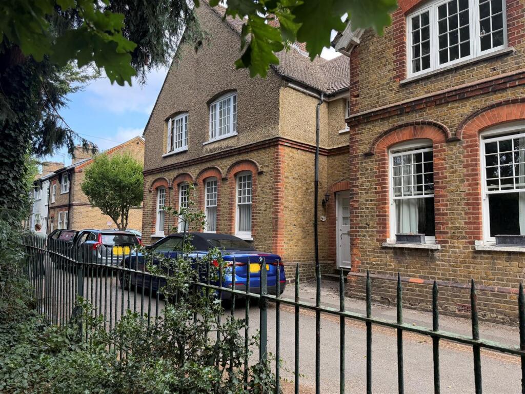 Main image of property: Dickinson Square, Croxley Green