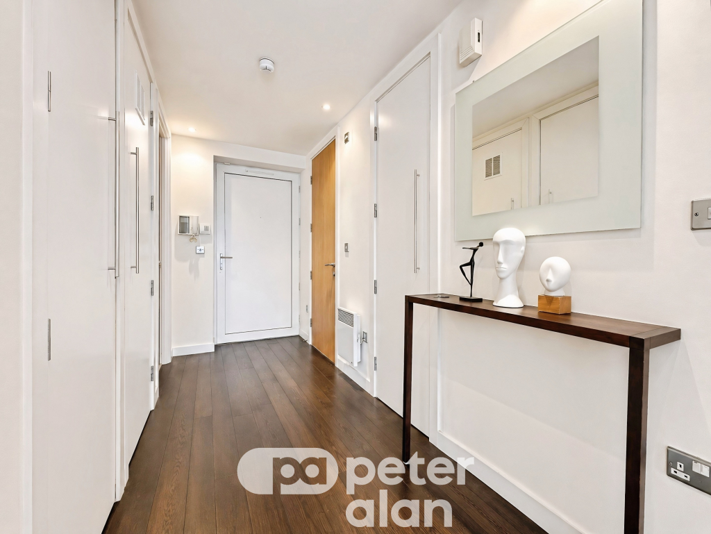 Apartment in Cardiff - View 4