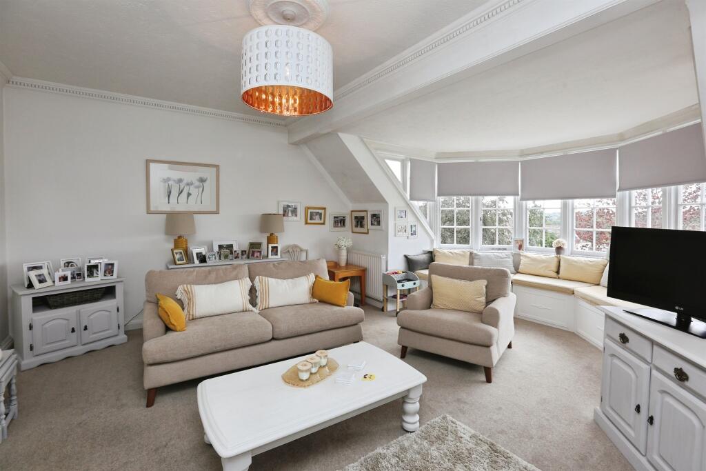 Main image of property: Catisfield Lane, Fareham