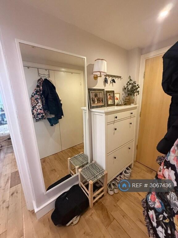 Apartment in London, Millwall, Canary Wharf - View 5