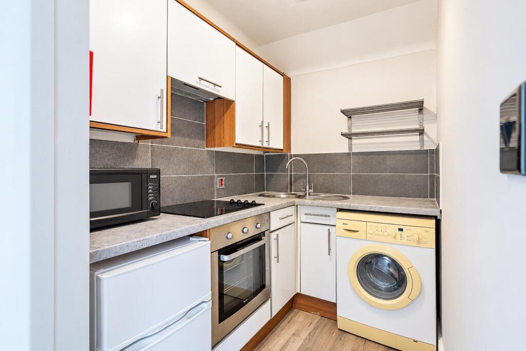 Apartment in York - View 4