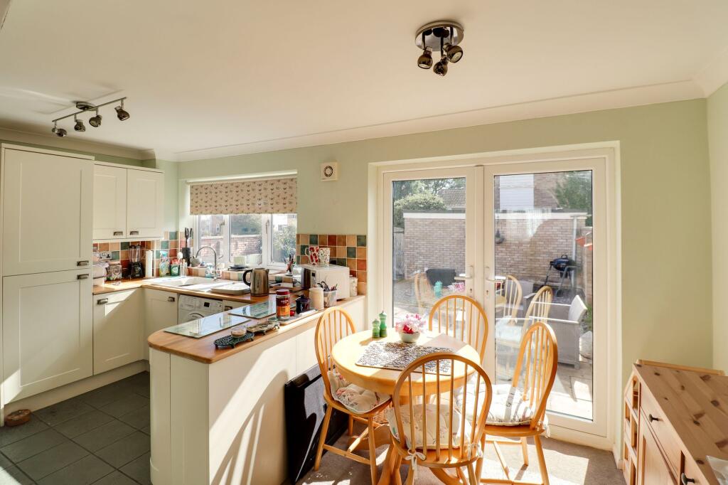 House in St Neots, Eynesbury - View 5