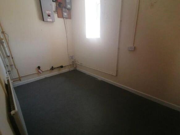 STORAGE ROOM
