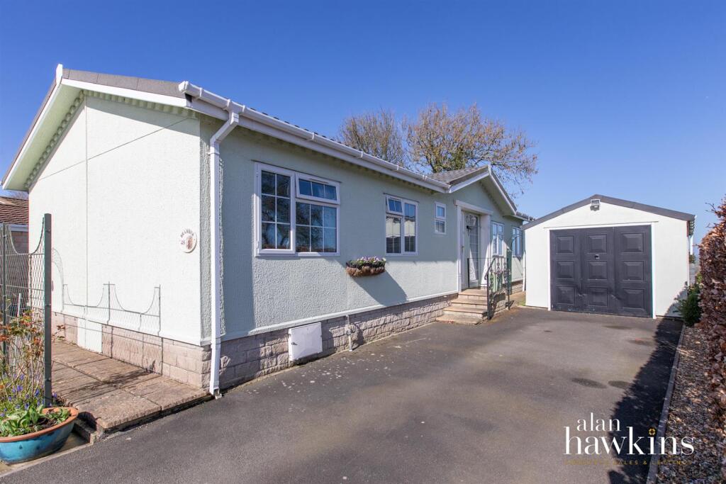 Main image of property: Lillybrook Estate, Lyneham SN15 4