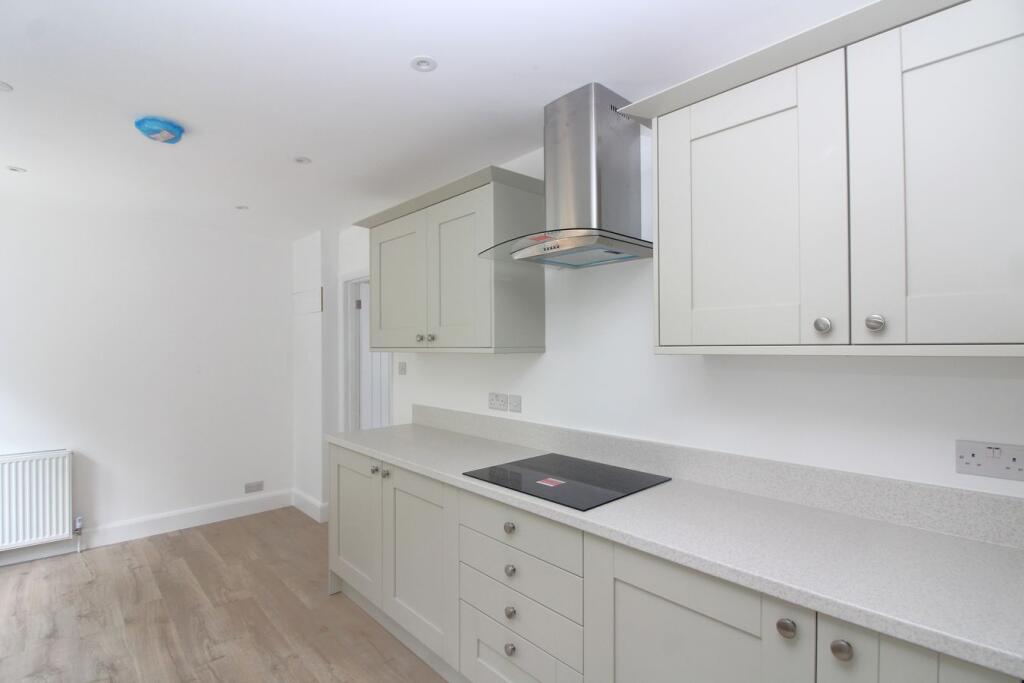 House in North Hertfordshire, Hertfordshire - View 5