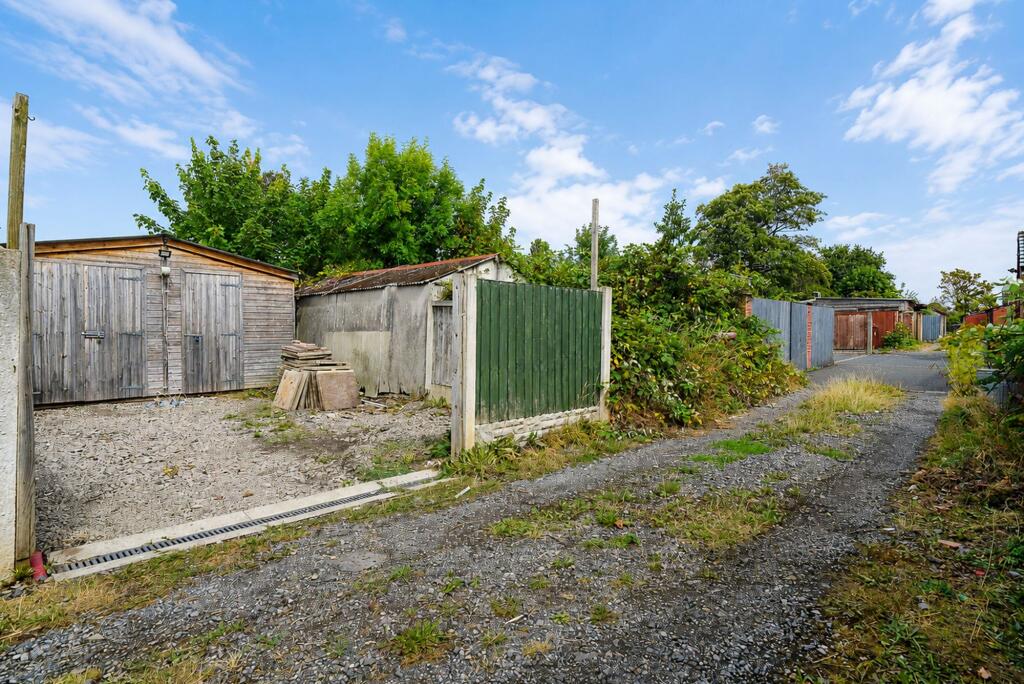 House in Preston - View 4