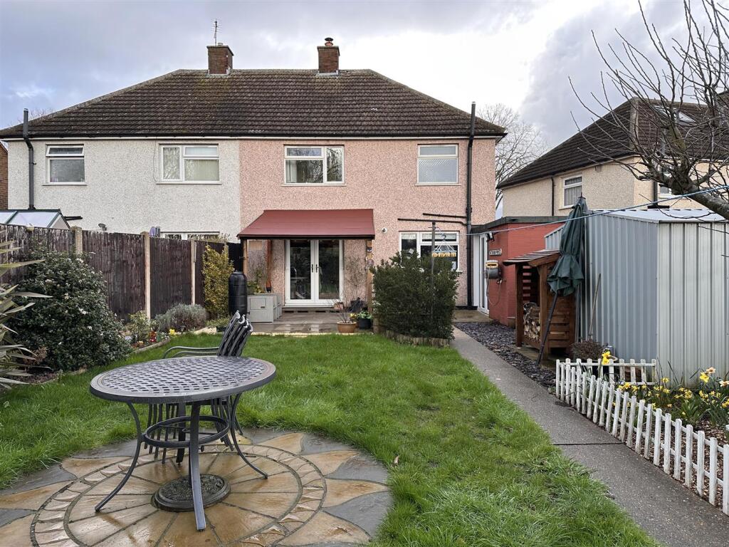 House in Newark and Sherwood, Newark - More