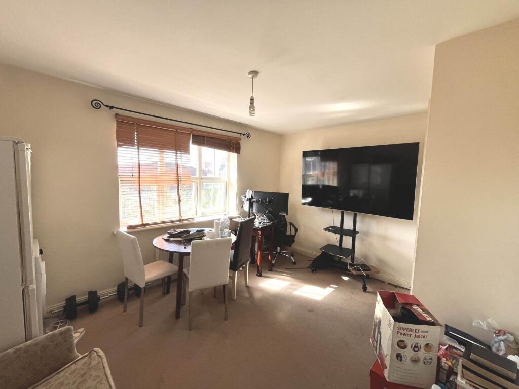 Main image of property: Northcote Road * Modern Living in a Gated Central Hub*