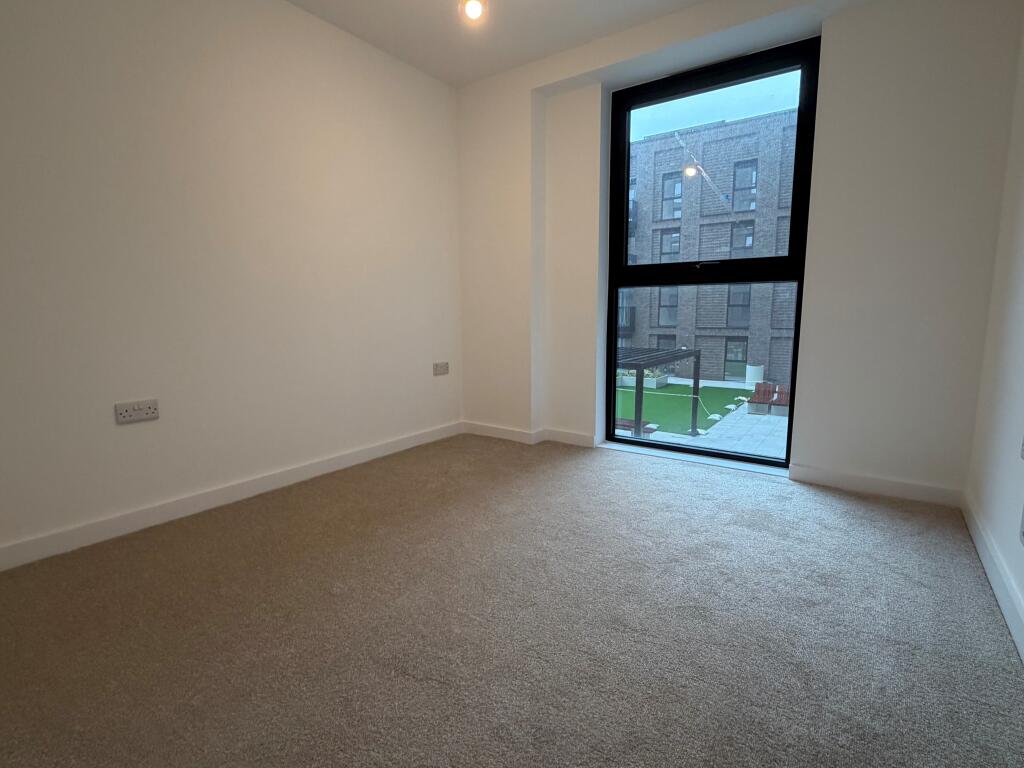 Apartment in Salford, Ordsall - View 3