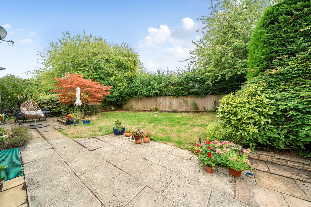 House in Swindon - View 4