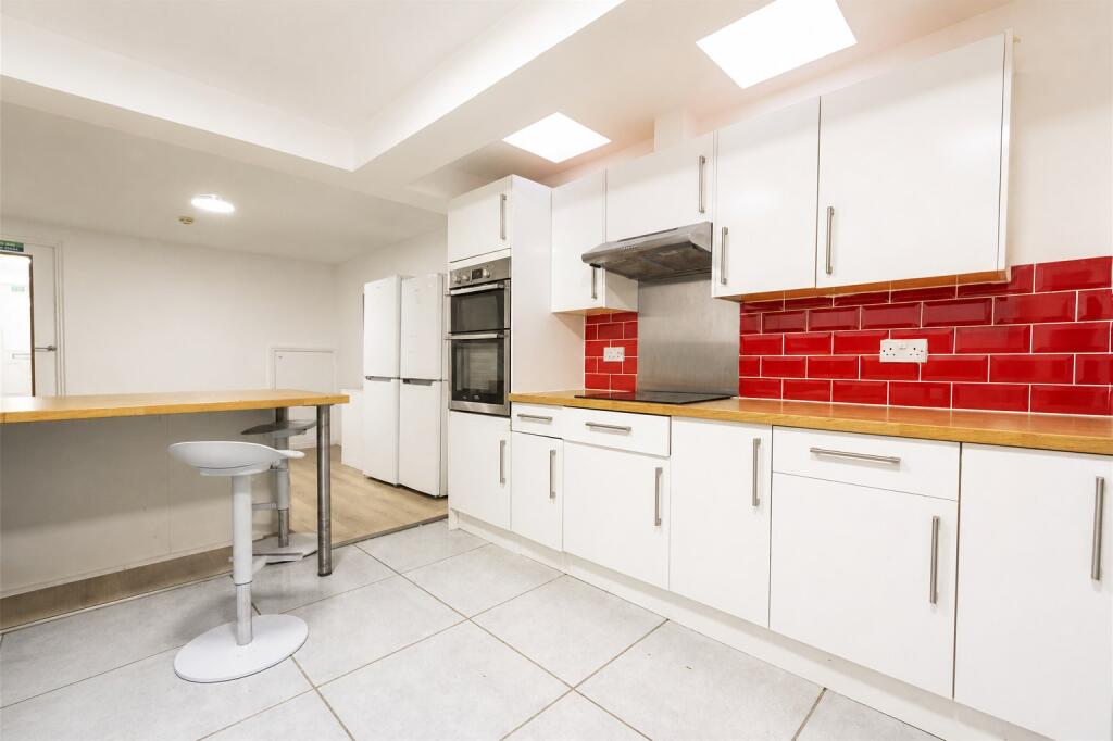 House in Birmingham - View 5