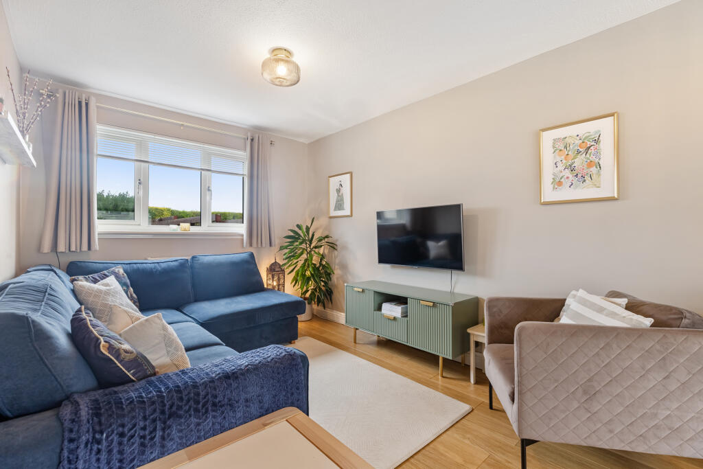 Main image of property: 10 Ritchie Place, Bo'ness, EH51