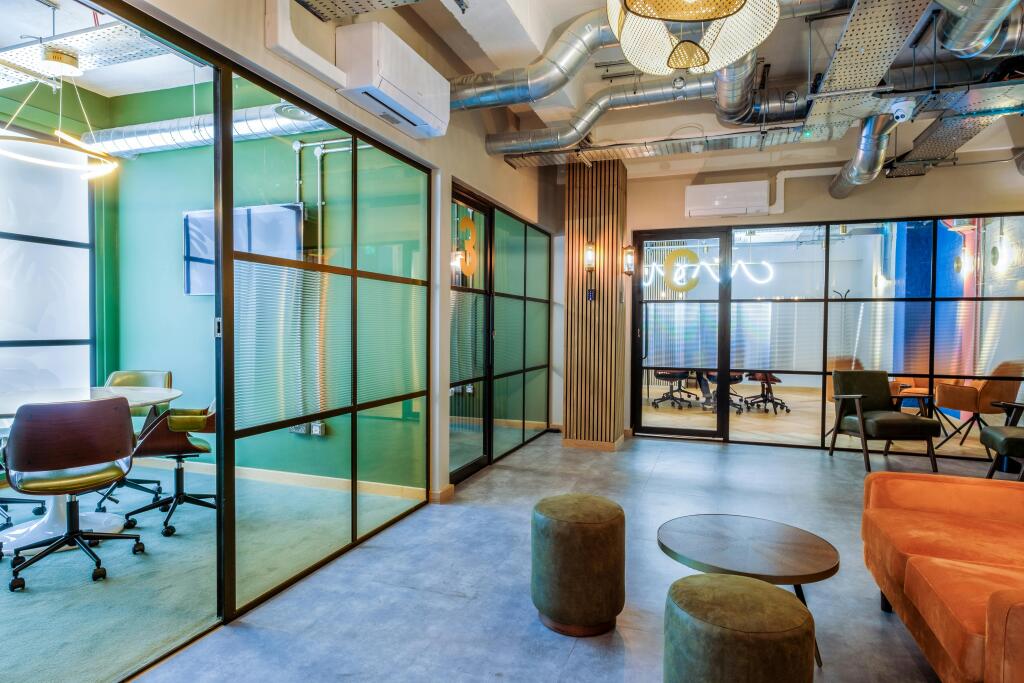 Scrutton Street-32.jpg