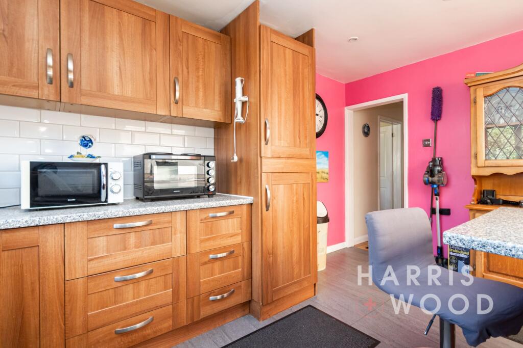 Harwich Road, Great Bromley, Colchester, Essex, CO7 photo 2