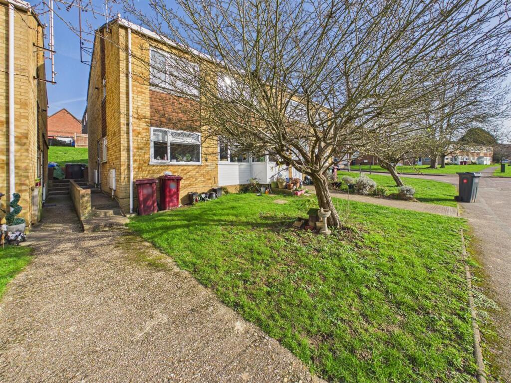 Main image of property: Lower Elmstone Drive, Tilehurst, Reading