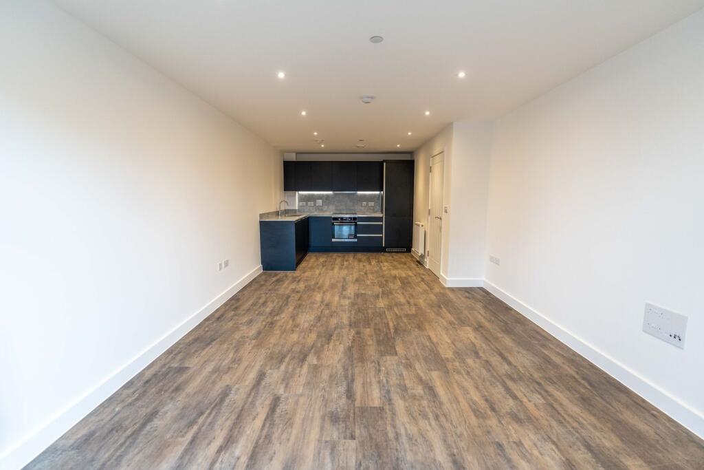 Apartment in Rochester - View 3