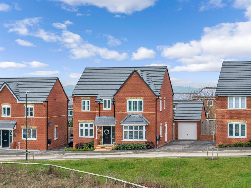 Main image of property: Skylark Road, Brimington, Chesterfield
