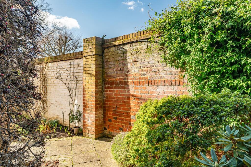 Additional image 24 of Wendover Court, Welwyn