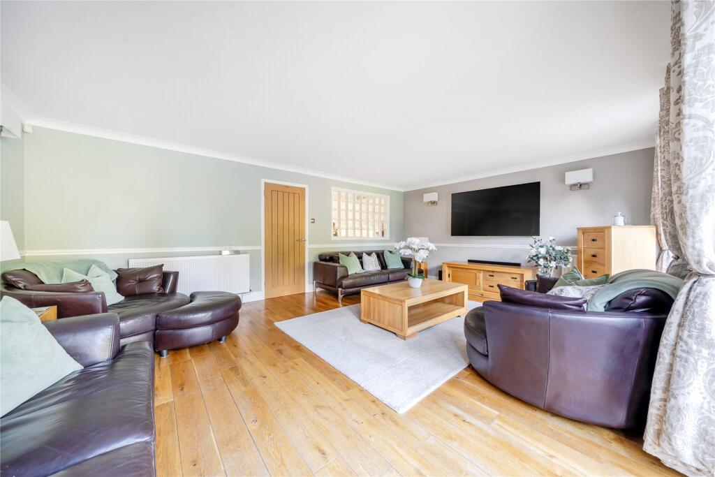 House in London - View 5