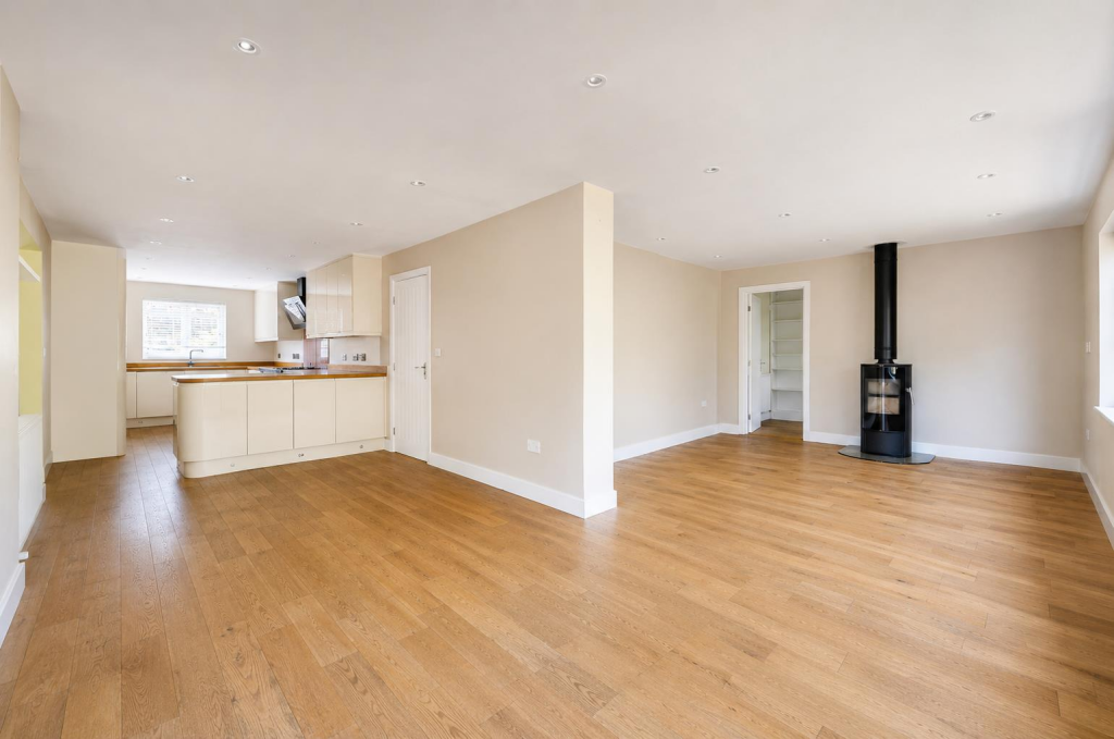 House in Southampton - View 3