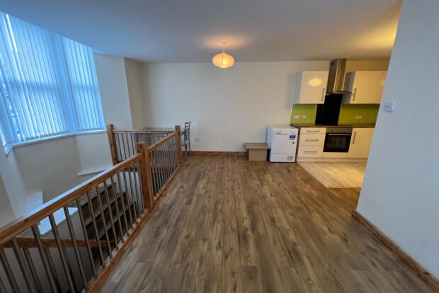 Apartment in Cardiff, Adamsdown - View 4