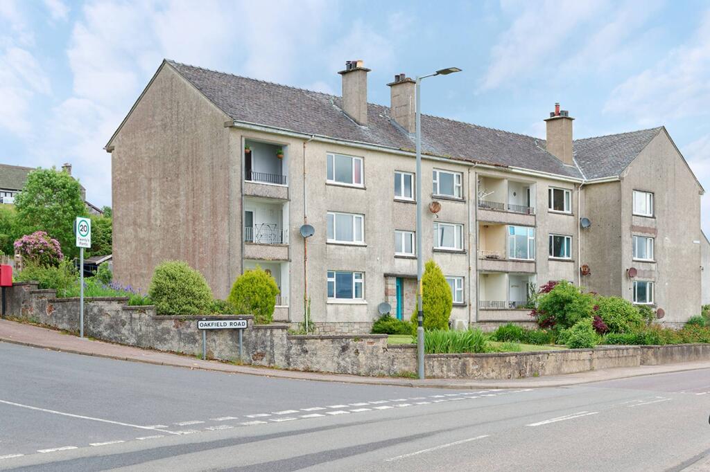 Main image of property: 5 Seaside Park, Ardrishaig, Lochgilphead, PA30 8ED