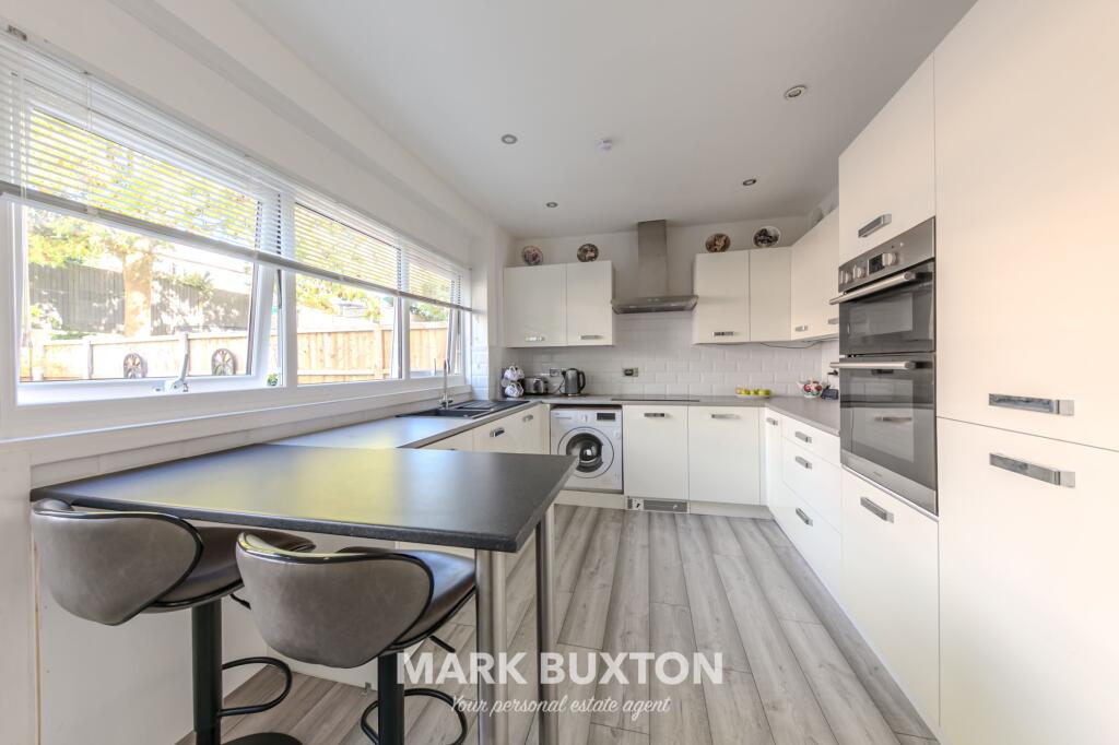 House in Stoke-on-Trent, Sandford Hill - View 5