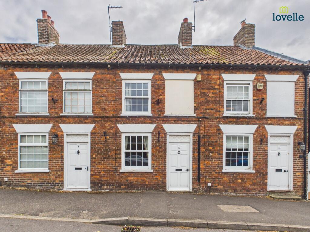 2-bed terraced on Church Street, Caistor, LN7, £155,000