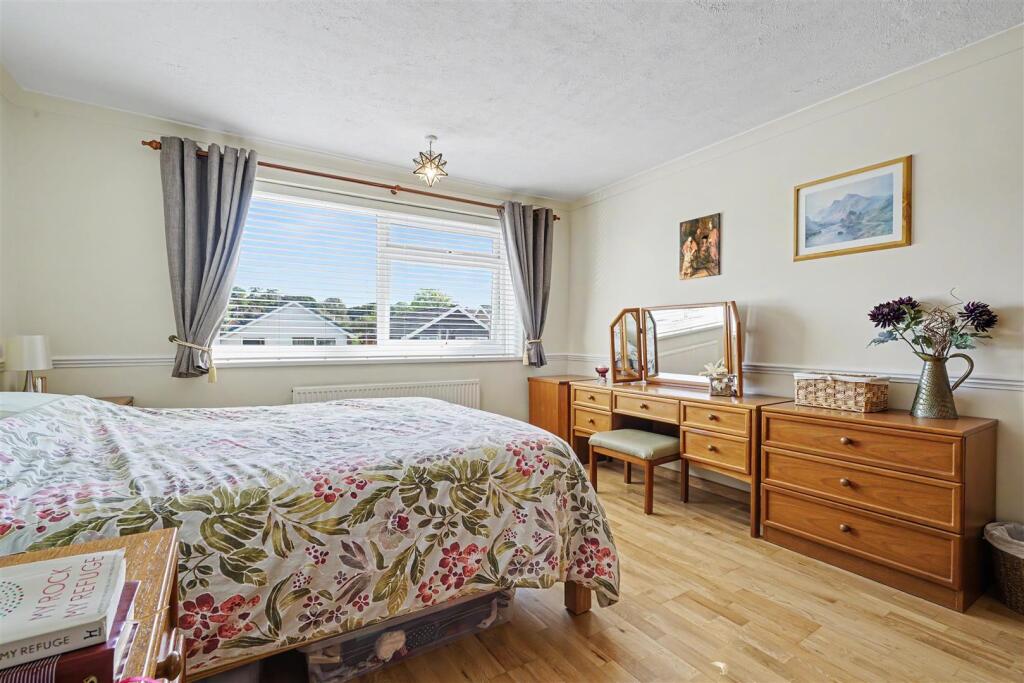 House in Nottingham, Beeston - View 4