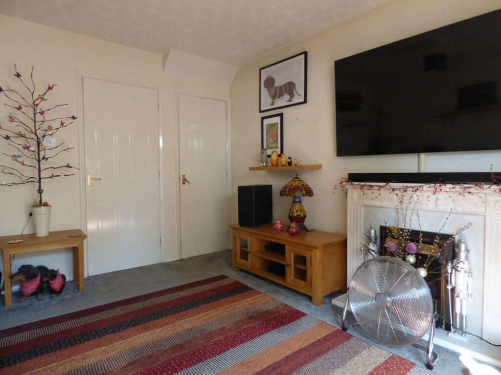 House in Worcester - More