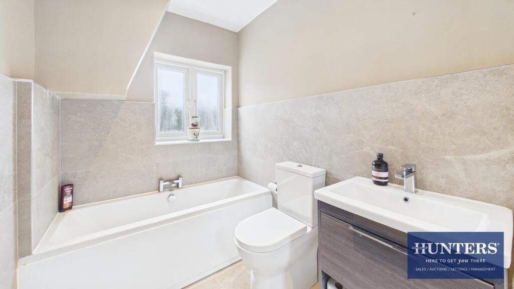 House in Sunderland - View 4