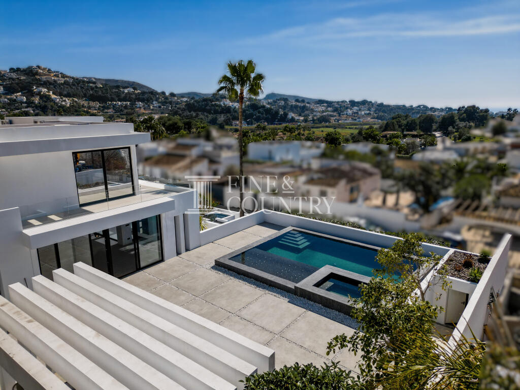 Main image of property: Valencia, Alicante, Moraira
