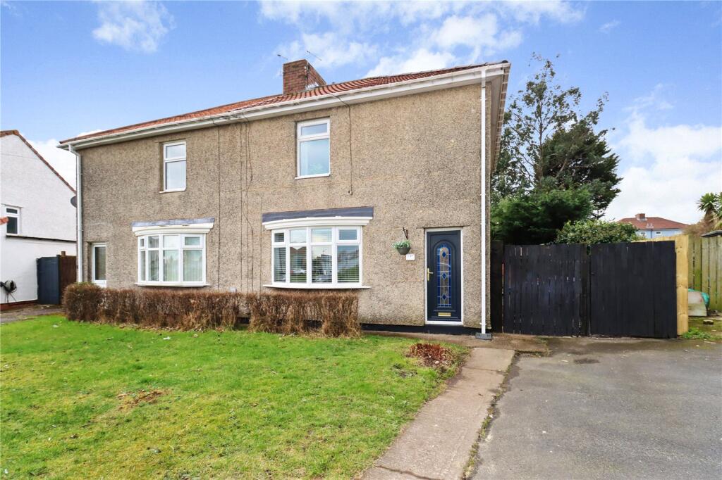 Main image of property: 40 Park Grove, Shiremoor, Newcastle upon Tyne, Tyne and Wear, NE27