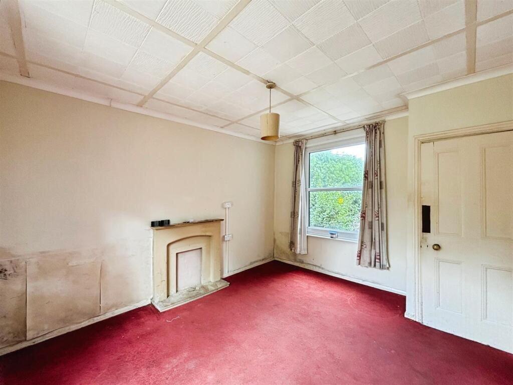 House in Dacorum, Hertfordshire - View 5