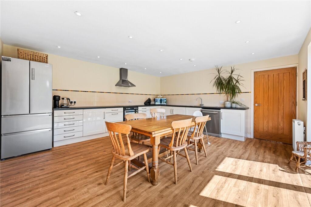 Nettleham Cottage, Tugby - View 3