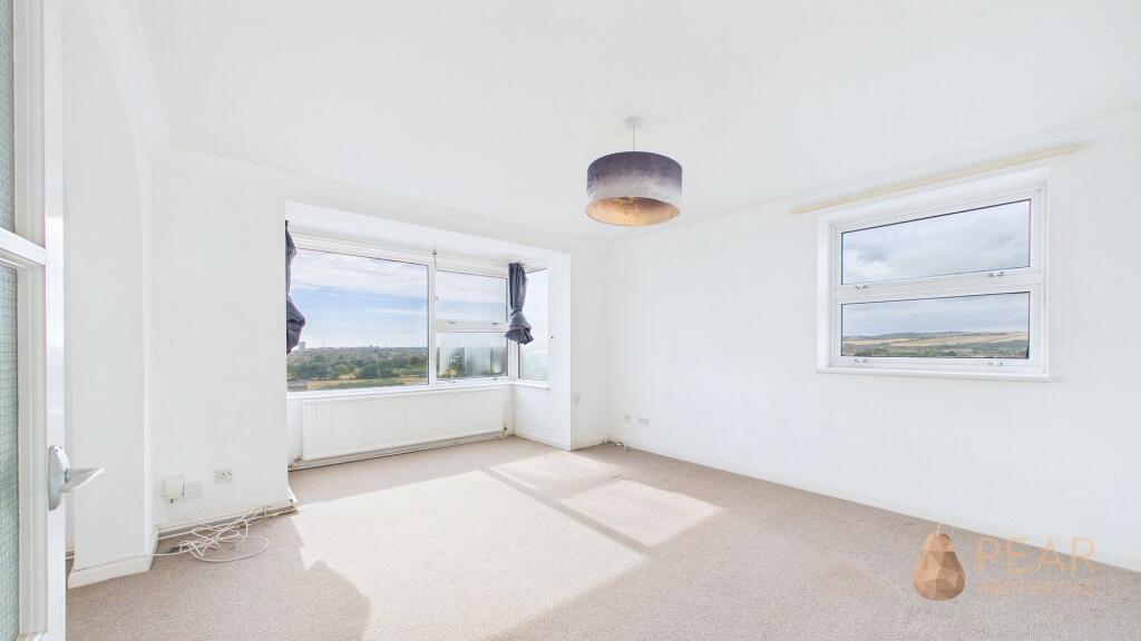 Brighton Road, Lancing, BN15 photo 3