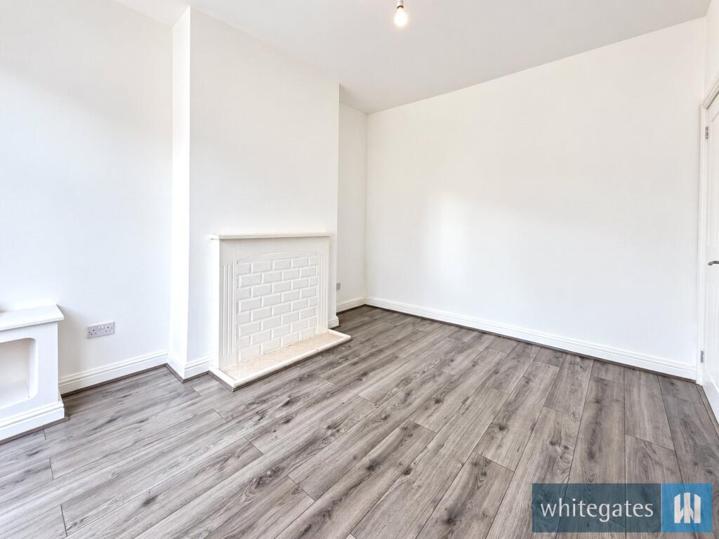 House in Sefton, Liverpool City Region - View 4