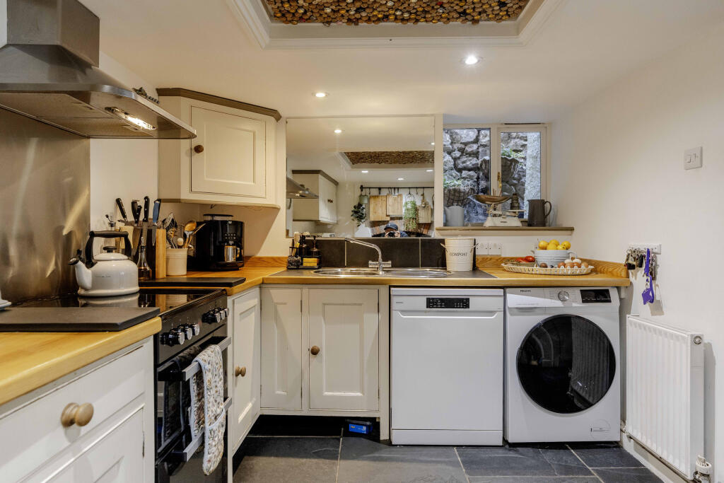 Hutton Hill, Weston-super-Mare - View 6