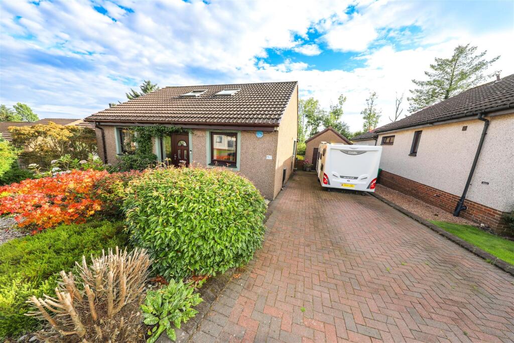 House in Glenrothes, Collydean - View 2