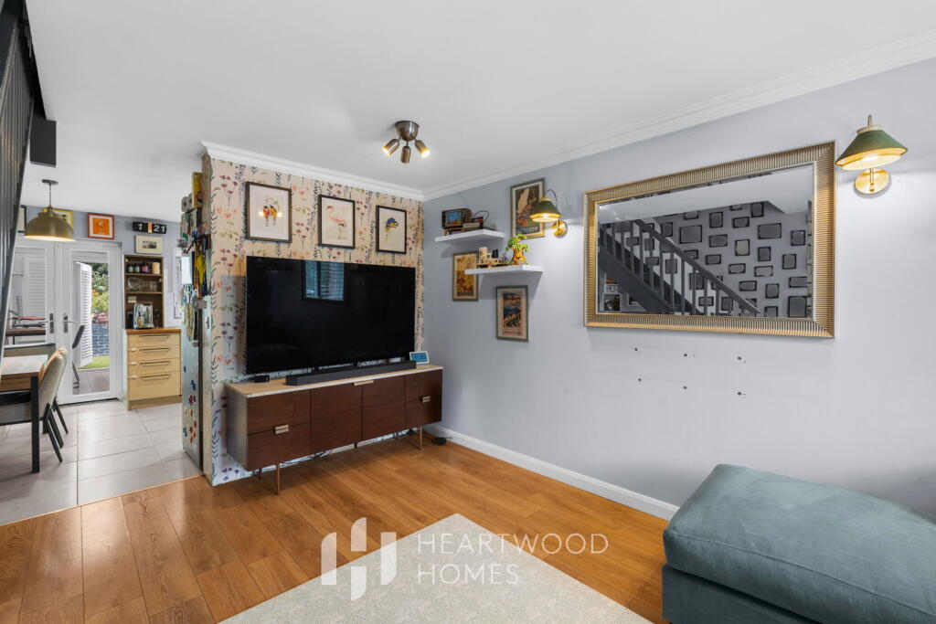 Tudor Close, Hatfield, AL10 9EJ photo 4