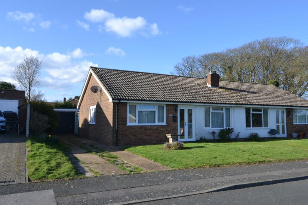 Main image of property: St Margaret's at Cliffe, CT15