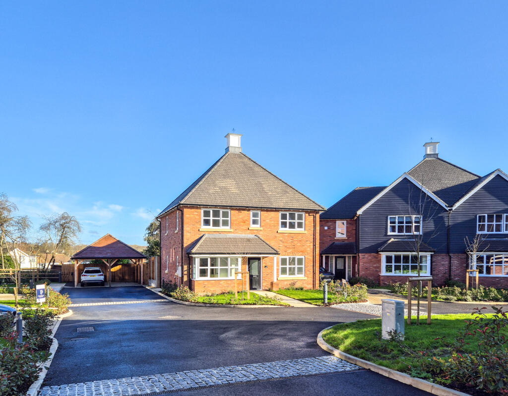 Main image of property: Venn Close, Dunmow, Essex, CM6