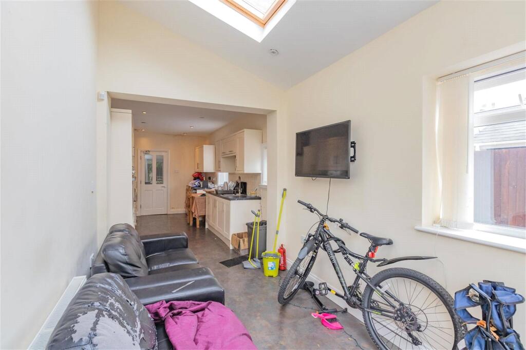 House in Birmingham - View 5