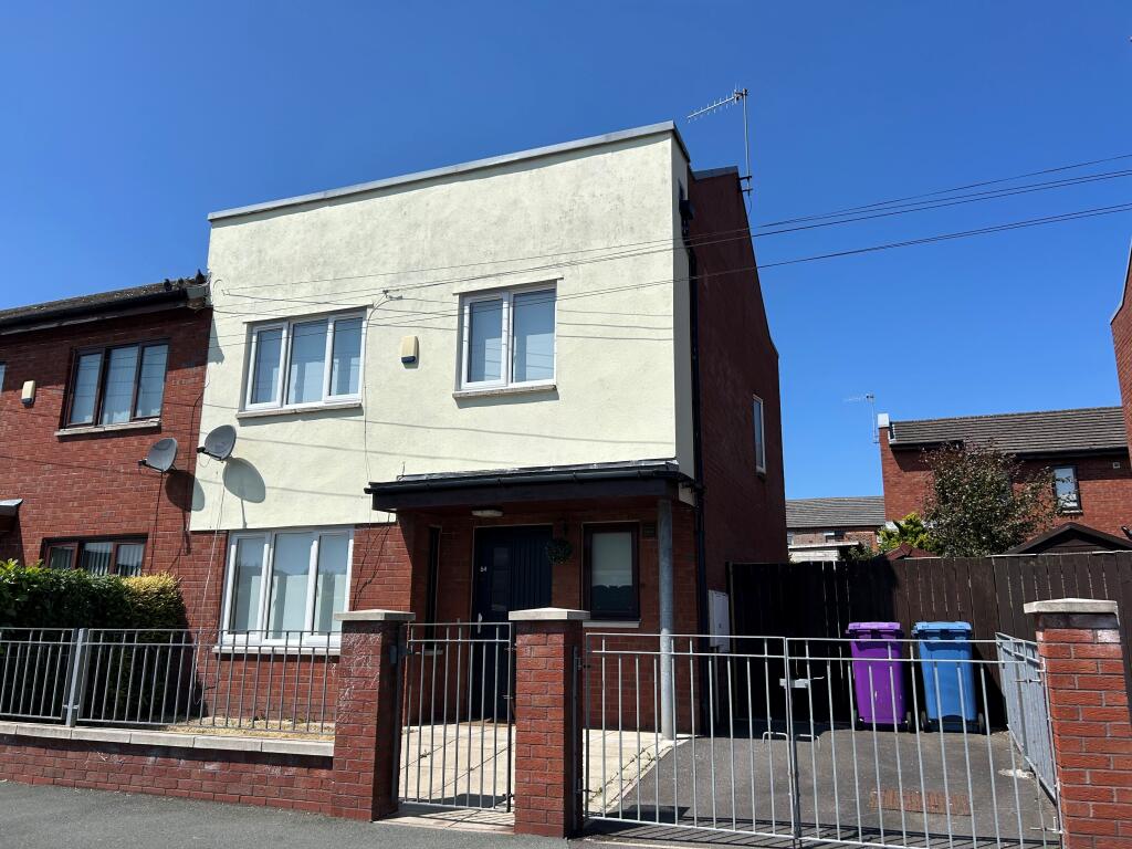 Main image of property: Park Hill Road, L8 4TF