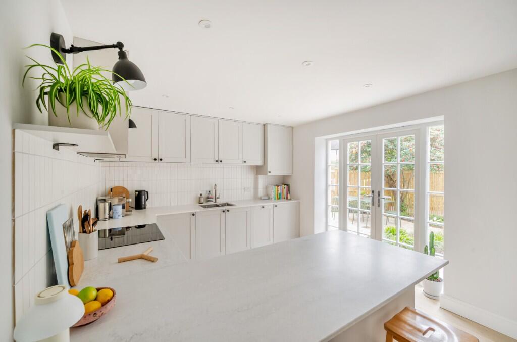 Quaperlake Street, Bruton, Somerset, BA10 0HA photo 3