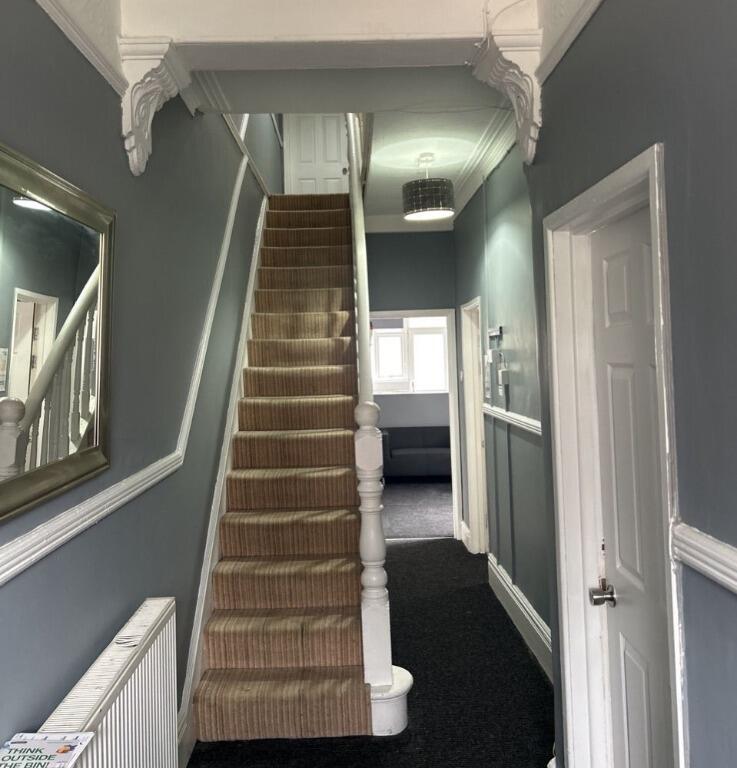 1 bedroom semi-detached house for rent