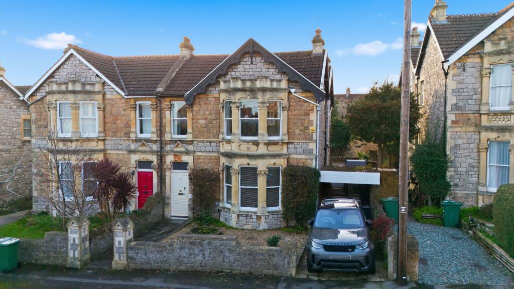 Main image of property: Ashcombe Gardens, Weston-super-Mare