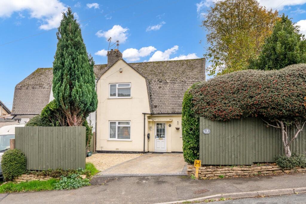 Main image of property: Somerset Avenue, Dursley, GL11
