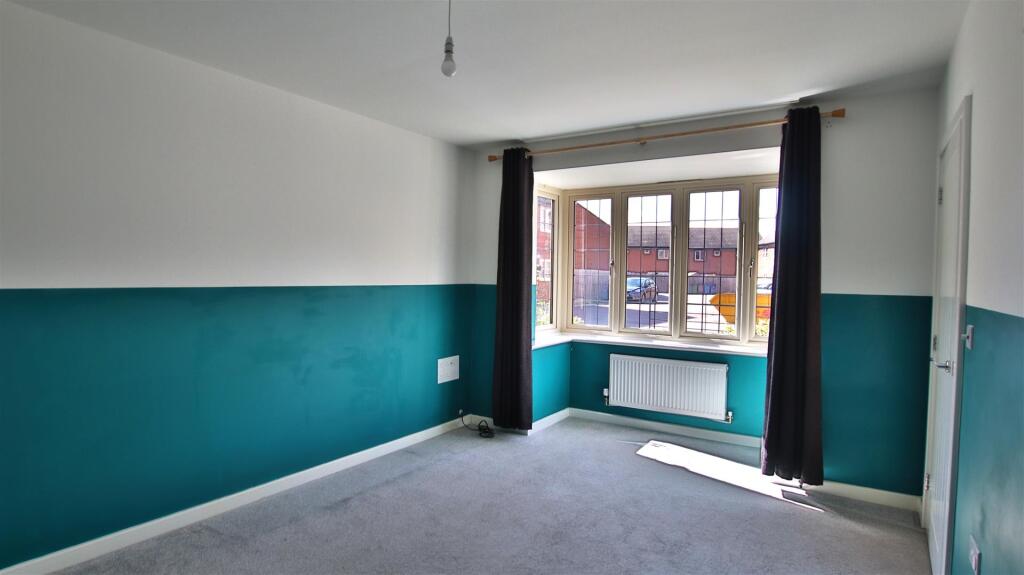 House in Tewkesbury, Wheatpieces - View 5